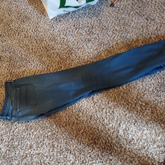 Jean - Picture 1 of 3